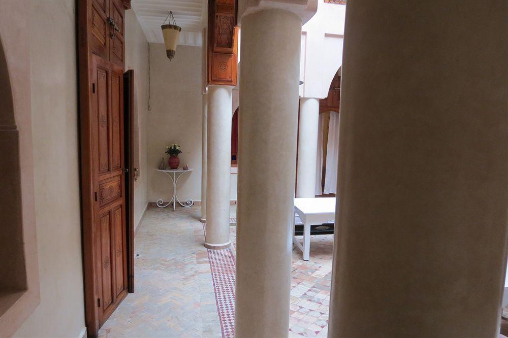 Riad Awinati Location Privatisee ,Piscine Chauffee , Beau Rooftop Марракеш Экстерьер фото