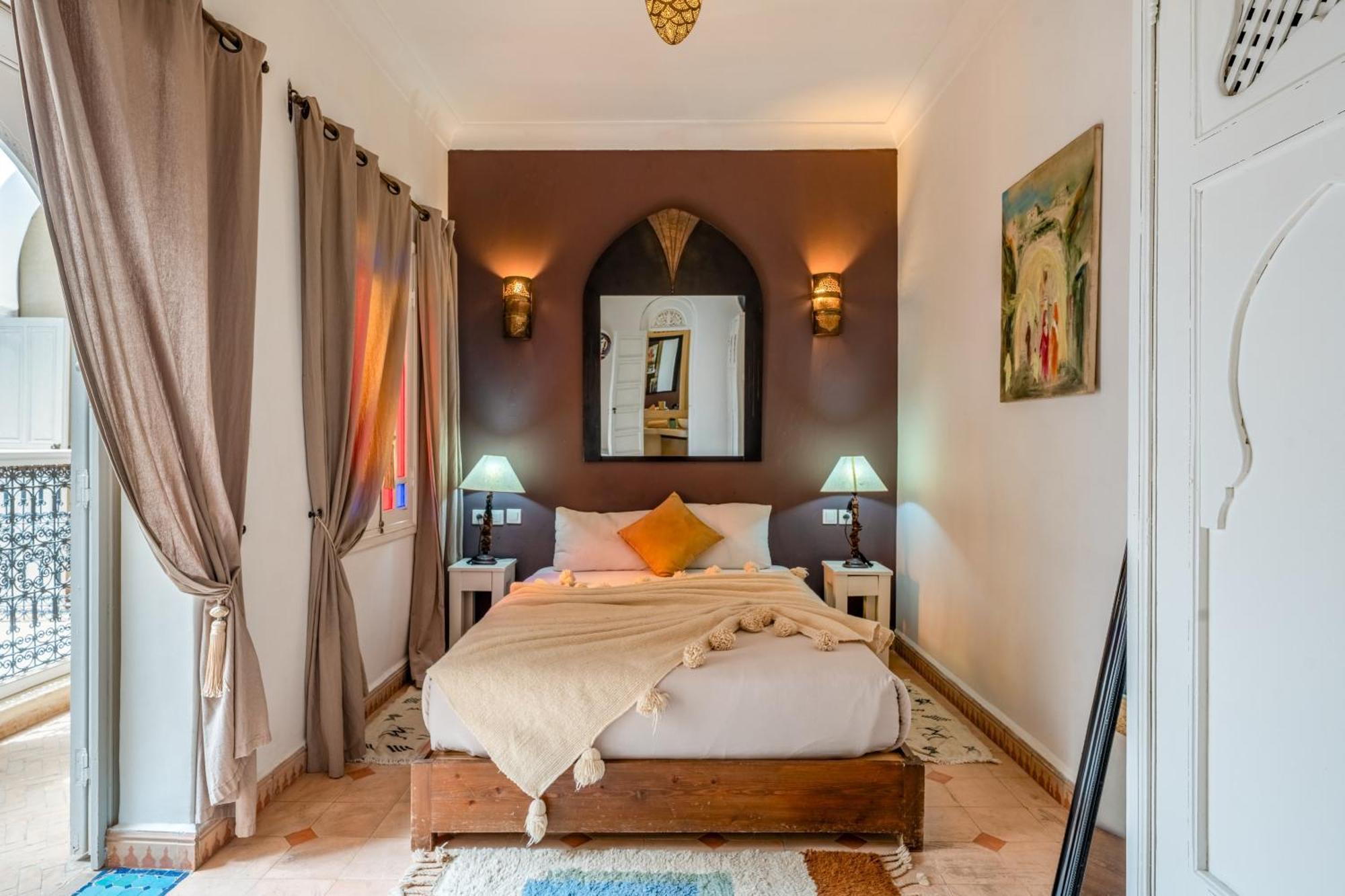 Riad Awinati Location Privatisee ,Piscine Chauffee , Beau Rooftop Марракеш Экстерьер фото