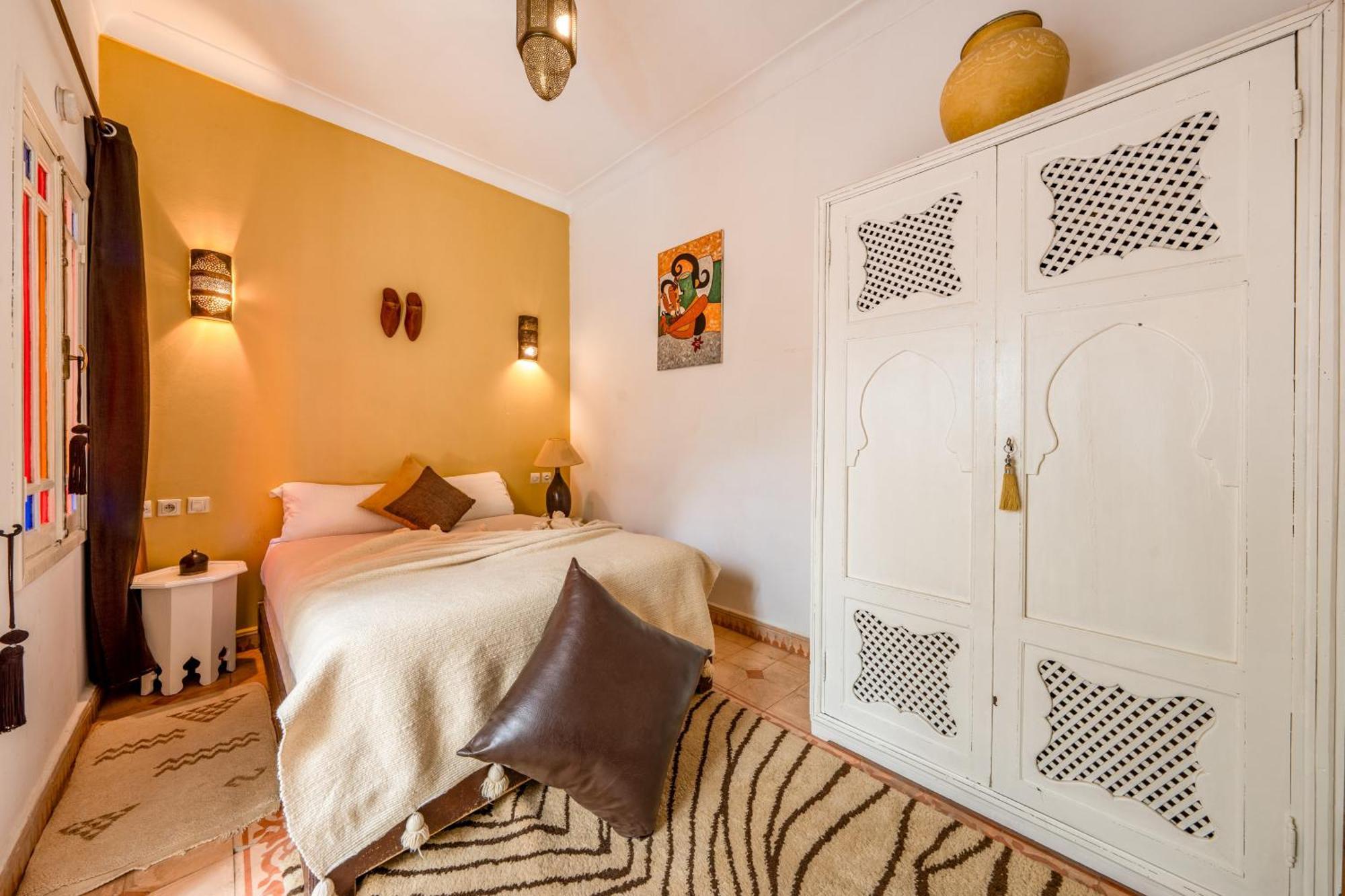 Riad Awinati Location Privatisee ,Piscine Chauffee , Beau Rooftop Марракеш Экстерьер фото