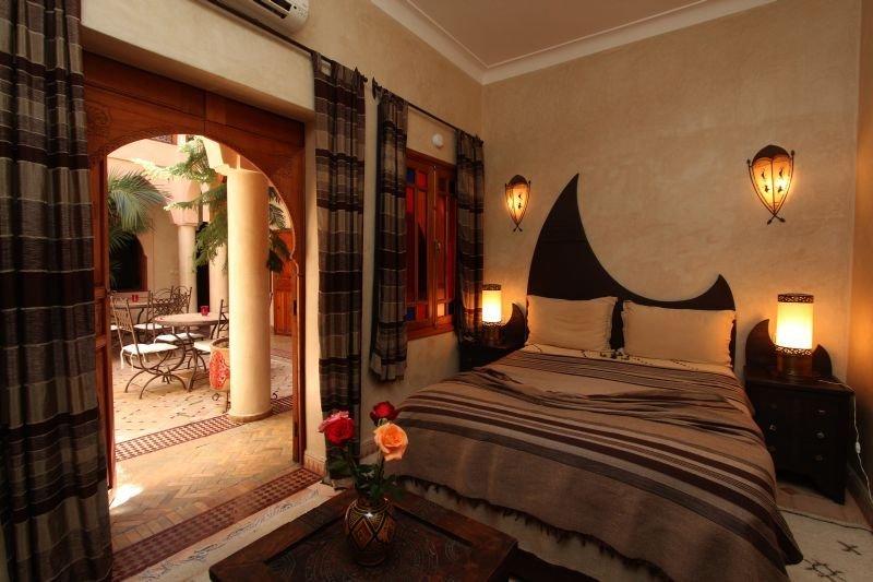 Riad Awinati Location Privatisee ,Piscine Chauffee , Beau Rooftop Марракеш Экстерьер фото